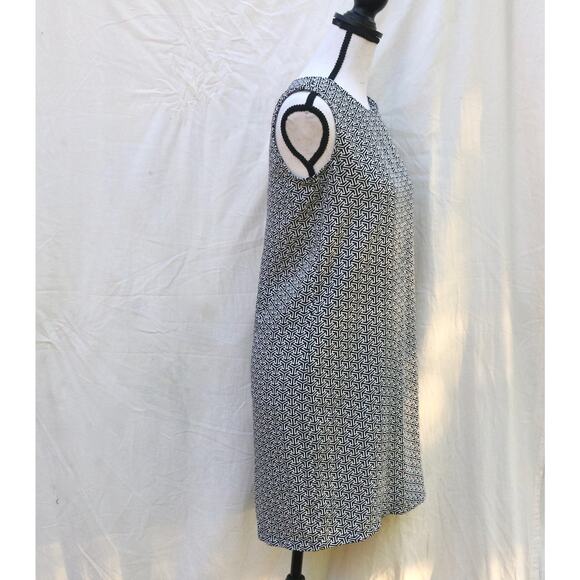 Adrienne Vittadini Womens 2 Sheath Dress Black White Geometric Sleeveless - Picture 2 of 7